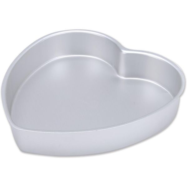 Wilton Decorator Preferred Heart Shaped Aluminum Cake Pan 10Inch Light 1 Count (Pack of 1) : 이지베스트shop