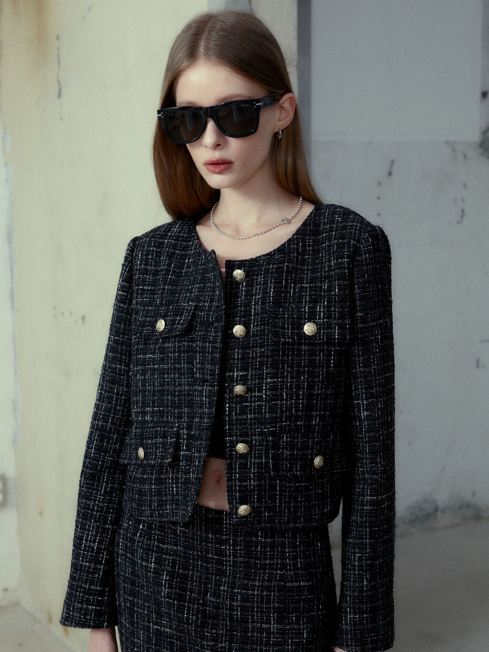 [뮤제]MUSEE_[ESSENTIEL] ENTRE Crop Tweed Jacket_Black Tweed : MUSEE ESSENCE