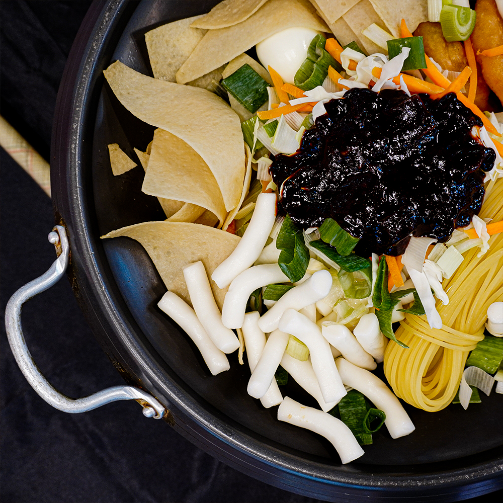 신당동 맛집 추억의 쌀떡 오리지널 옛날떡볶이 2인 간편식 떡볶이밀키트 : 허리케인박 떡볶이