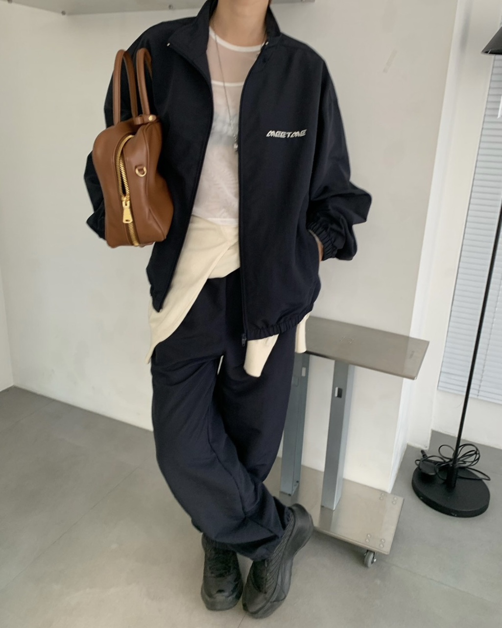 (곤색팬츠만당일) meetme 미트미 어텀 세트 집업 로고 나일론 트레이닝 set (2c) : 스테이노아