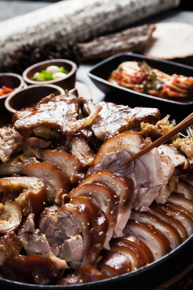 한돈 앞다리 족발 : 서남시장 김주연왕족발