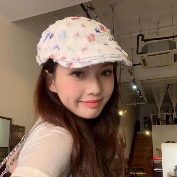 여성용 니치 디자인 레트로 유화 앞면 모자 : 모두 조은 쇼핑