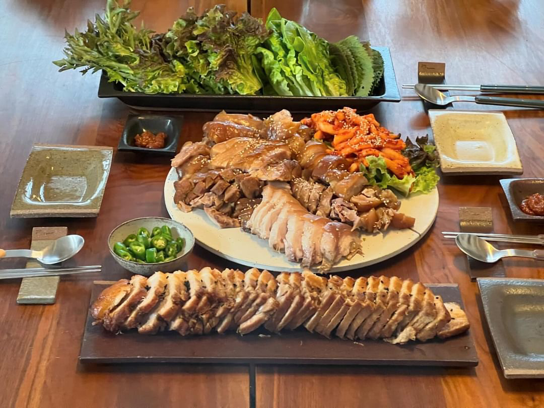 강대감 족발 보쌈 야식 안주 밀키트 전족 후족 뼈포함 1.3kg : 금빛 찬