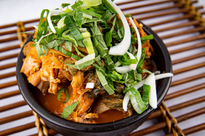 88마성 뼈해장국 우거지 감자탕 1팩1kg 넉넉한양 : 88뼈해장국