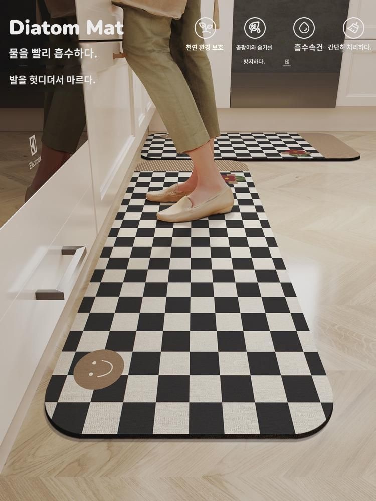 바둑판 격자 주방 전용 바닥 매트 규조니 흡수 매트 미끄럼 방지 기름 방지 닦기 및 세탁 방지 카펫 기름 흡수 매트 : 가데란로