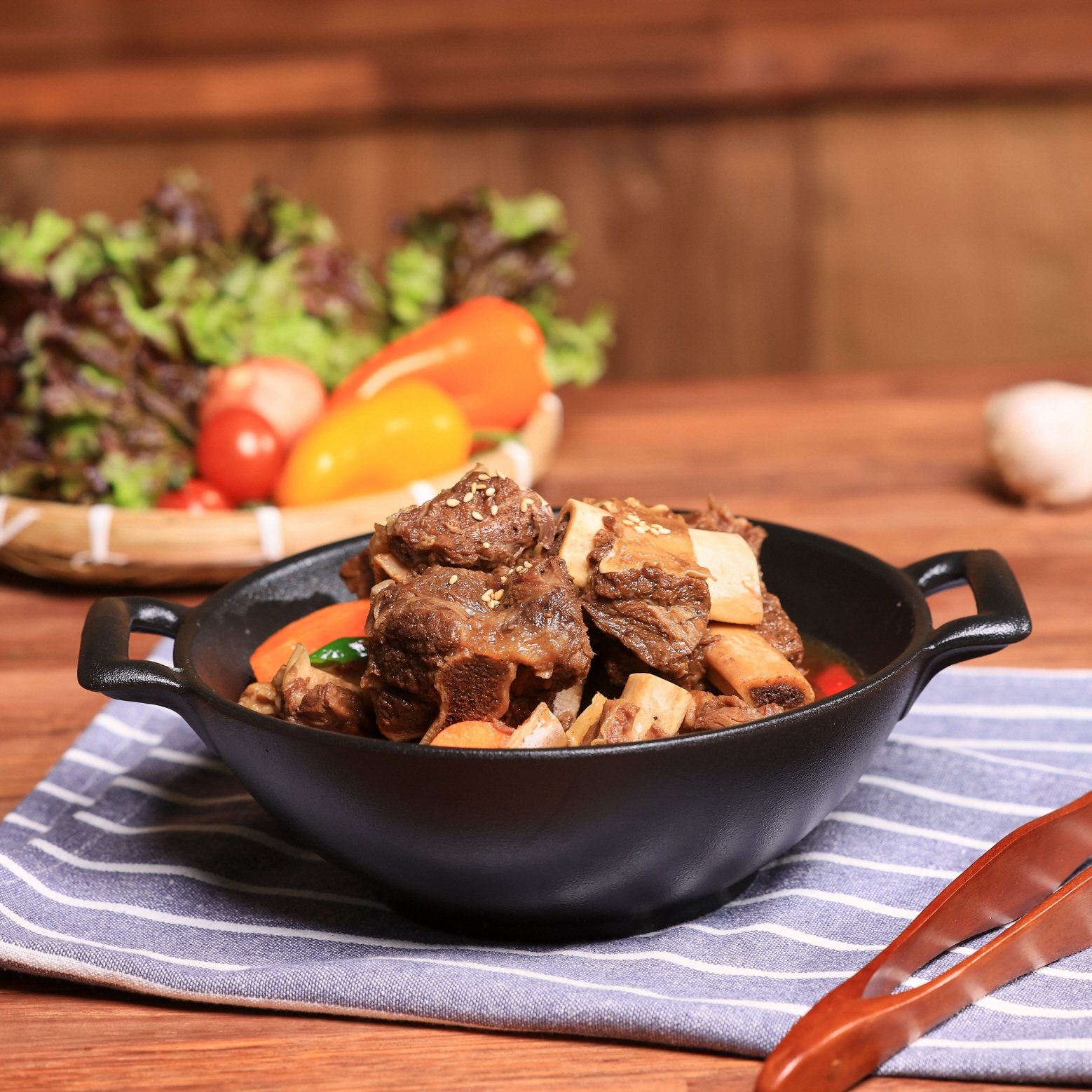 할매정성 소갈비찜 달콤짭쪼름 푸짐 두툼 캠핑 혼밥 집들이 음식 : 참사랑하우스