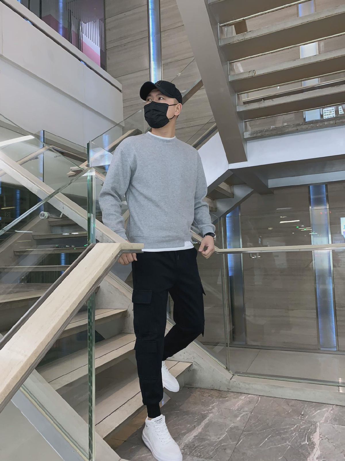 2022 봄가을 신상 남성 루즈핏 투피스 맨투맨 라운드넥 영패션 솔리드 맨투맨 긴팔 레깅스 : 베더닌드