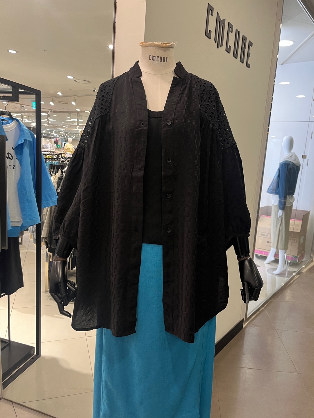 CMCUBE시엠큐브레이스펀칭롱셔츠CMYW24570 : NC송파 씨엠큐브