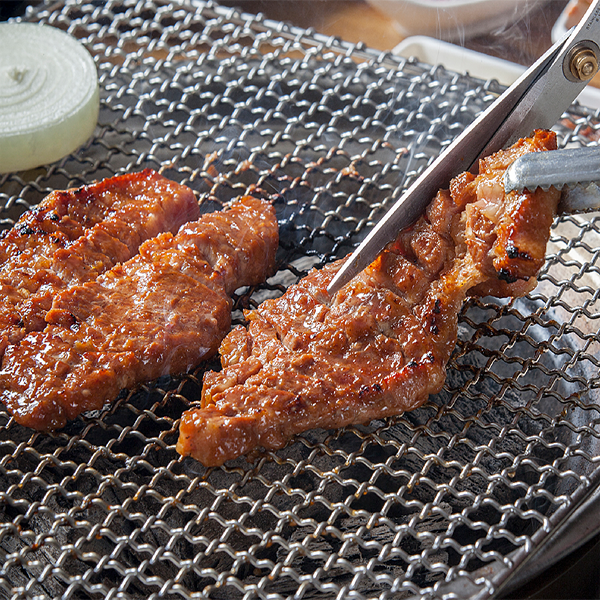 (드림스퀘어1)국내산 설악 4인세트 돼지양념구이 1.5kg 설악칡냉면10ea 동치미육수 10ea, 만능비빔장 1ea, 얼큰육개장 1ea, 나주곰탕 1ea... 