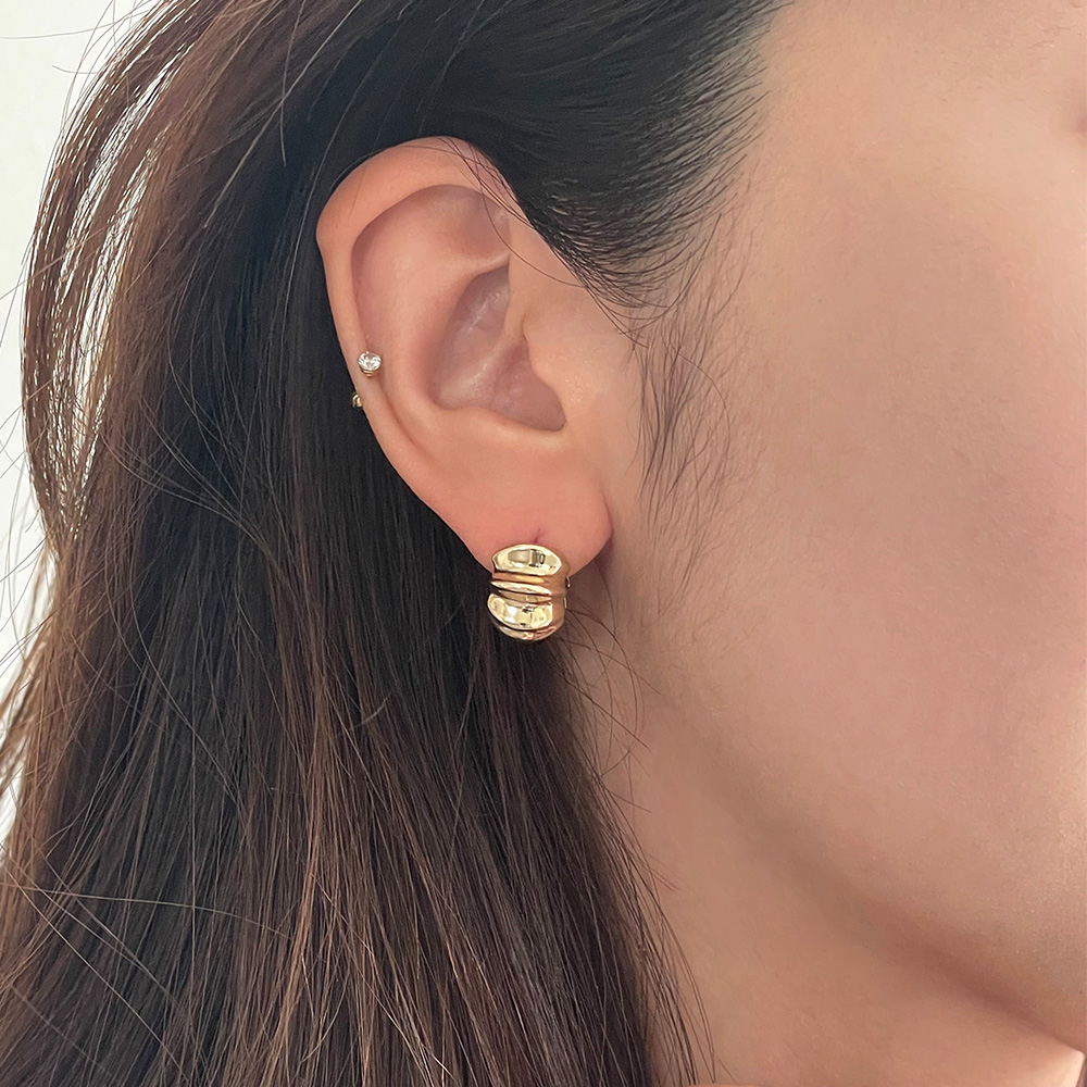 뮤즈엘리 14k 볼드 볼륨 주름 원터치 링 귀걸이 : 뮤즈엘리