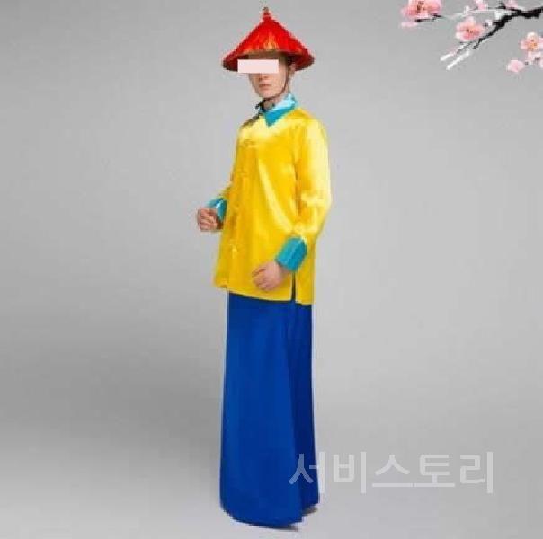 청나라 고대 황실 근위대 앞에서 칼을 든 노란 코트  성인 공식 유니폼 궁전 왕실 숲 군대 황제 복고풍 사무라이 의상 : 서비스토리