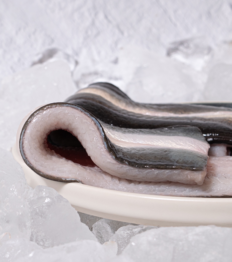 국산 자포니카 손질민물장어 초벌 1kg(600-700g내외) : 군침상회