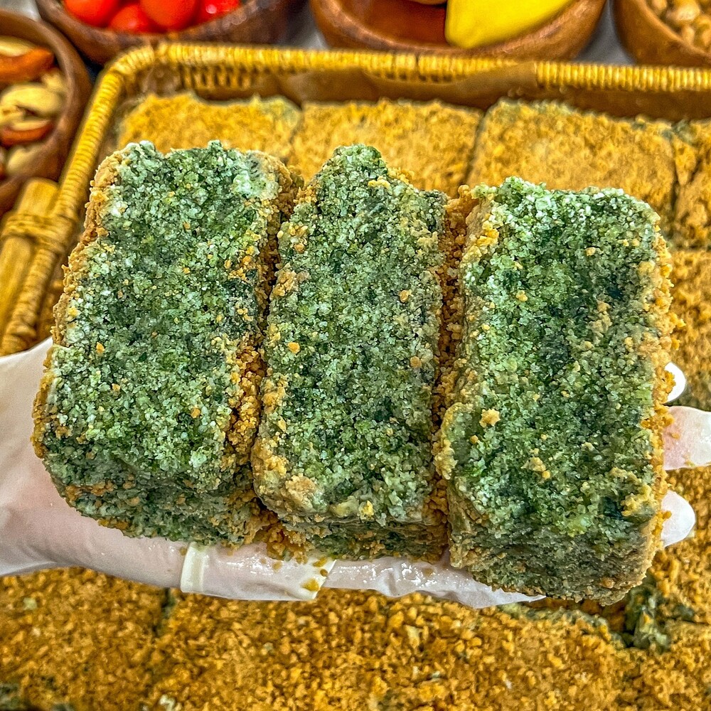농가살리기 시골 방앗간 쑥 콩설기 1.5kg (11~12개 내외) : 농가살리기