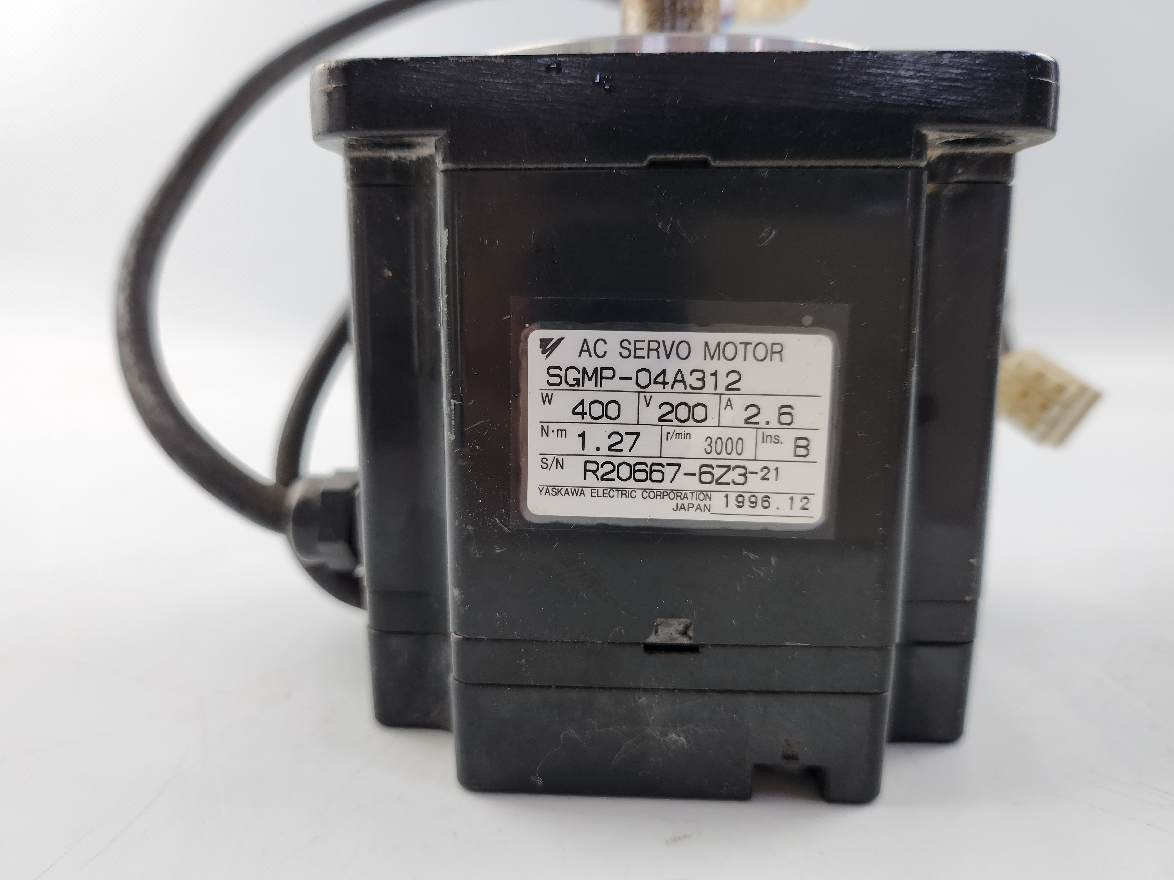YASKAWA SGMP-04A312 : 쎄미지테크