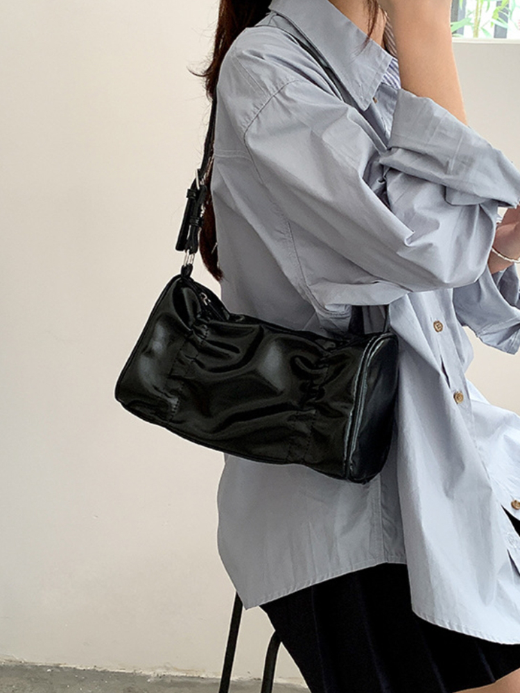 링클 스윗 데일리 심플 숄더백 4컬러 : 오브더모먼트