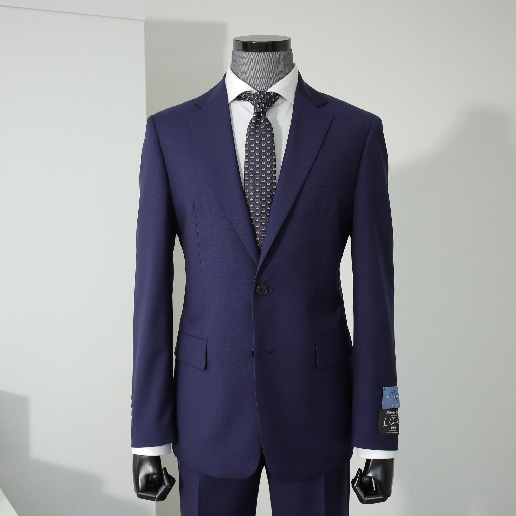 리버클래시 남성수트 LKS11364 SMAL-FIT SUIT 구아벨로 프리미엄 울100 싱글 슬림 정장 네이비 : 리버클래시 앤 가넷옴므
