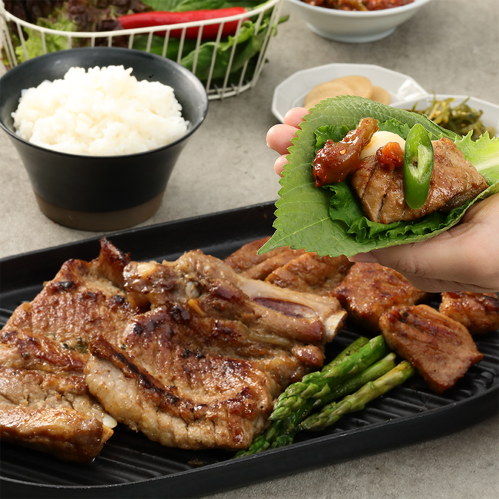 [또순이 고기듬뿍] 양념돼지갈비 1.2kg 간장에 푹 담겨진 갈비가 아닌 돼지갈비만 1kg : 신림동 또순이
