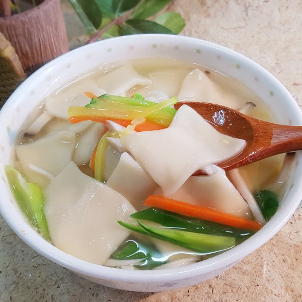 [강원도 전통의 맛] 생감자를 갈아 만든 옹심이&감자전/생감자 옹제비(수제비)/부꾸미/햇살가득 옹심이/한우국밥 : 아이홈푸드