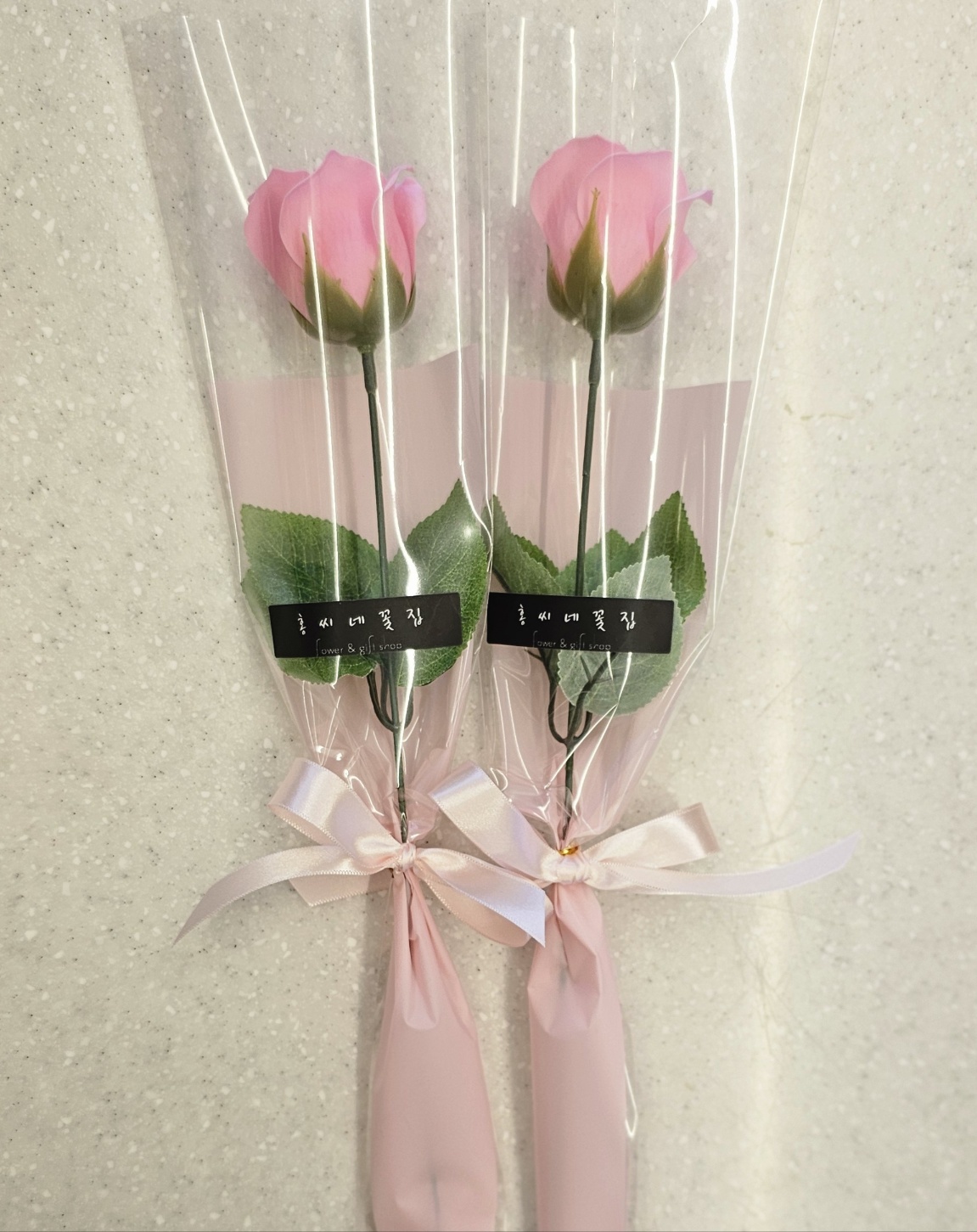 비누꽃 한송이 장미 비누꽃 장미 어버이날 성년의날 스승의날 단체행사꽃주문 꽃 개별 포장 : 홍씨네꽃집