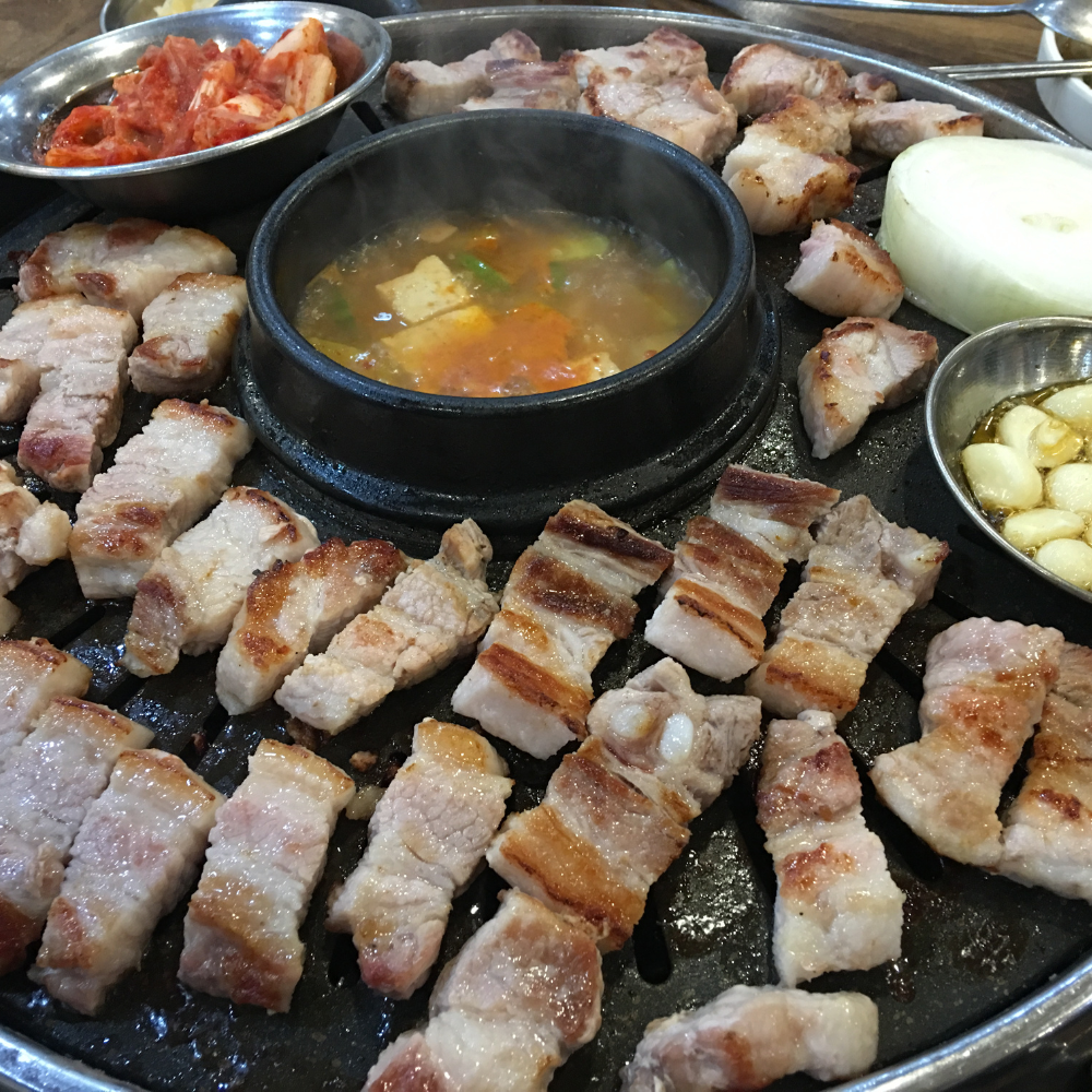 냉장 암퇘지 한돈 통삼겹살 원육 대용량 캠핑고기 소포장가능 2kg /3.5kg/7kg : 섬고기