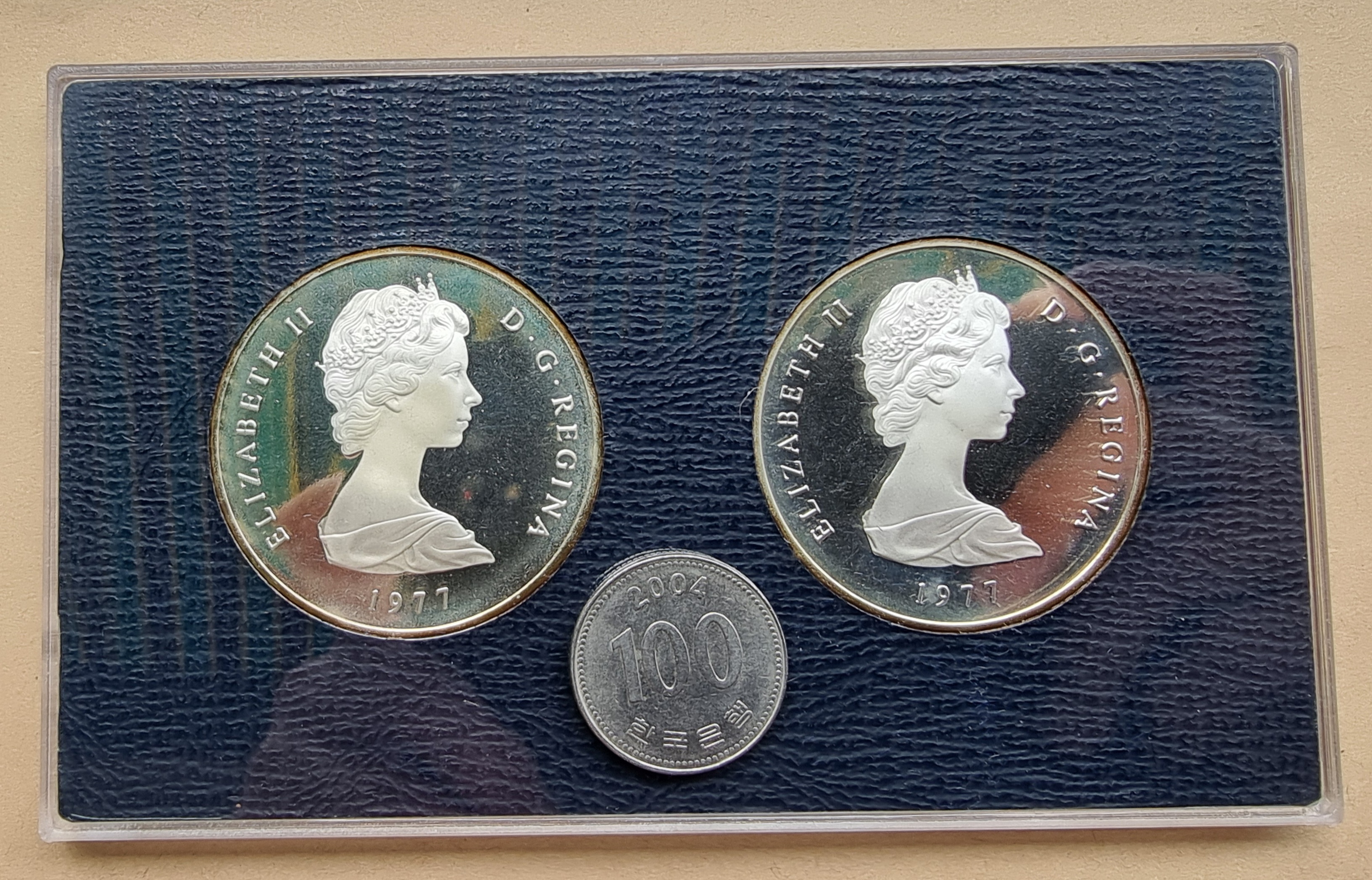 1977년 터크스&싸이코스 프루프 은화 2종 : 한강사 수집 취미