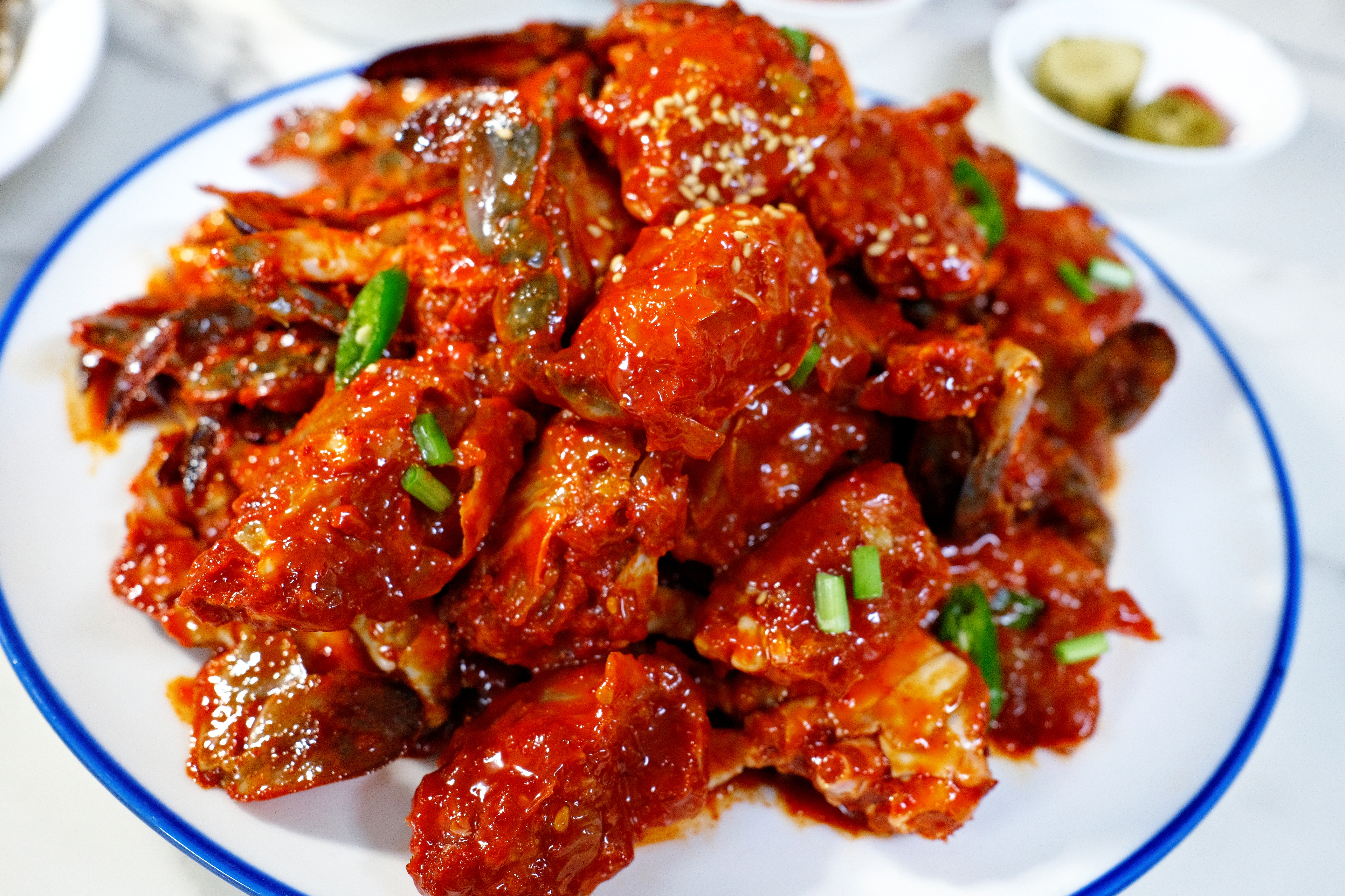 김프로게장 꽃게철 밥도둑 연평도 암꽃게 간장게장 3kg 양념게장 1kg : 마이어니스트테이블
