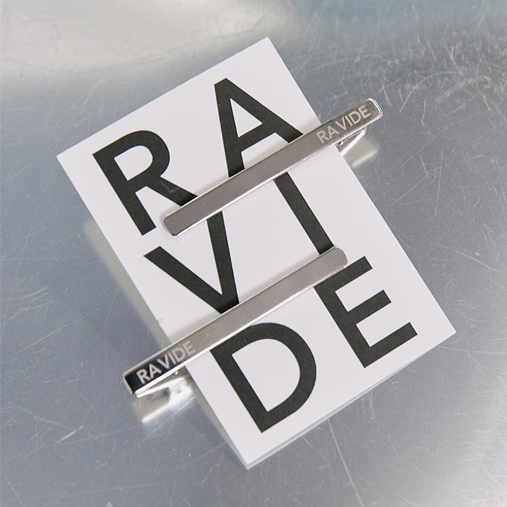 라비드 RA VIDE LOGO HAIR CLIP SILVER : althing