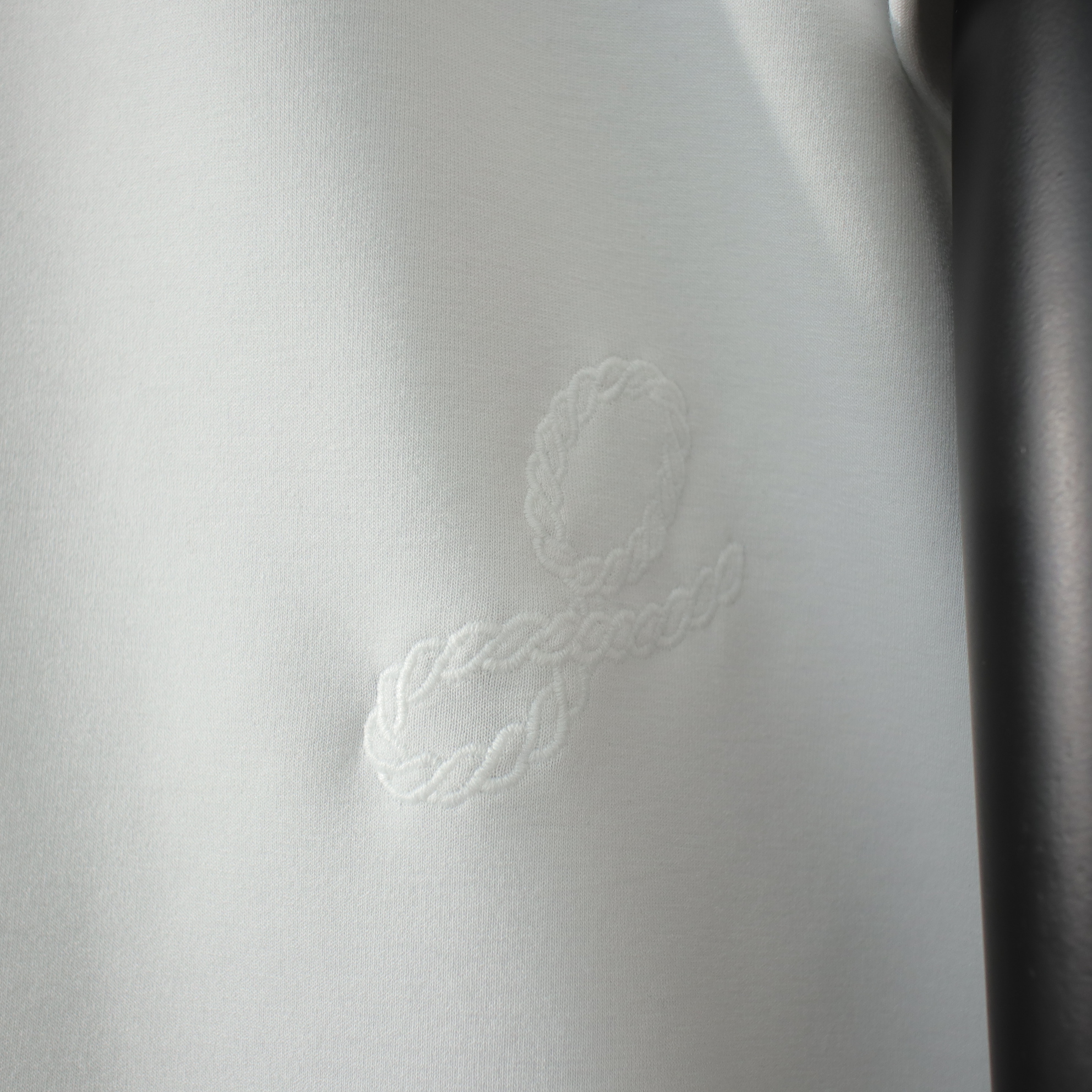가넷옴므 남성티셔츠 GCS34411 OVER-FIT T-SHIRT 스트링 카라 티셔츠 화이트 : 리버클래시 앤 가넷옴므