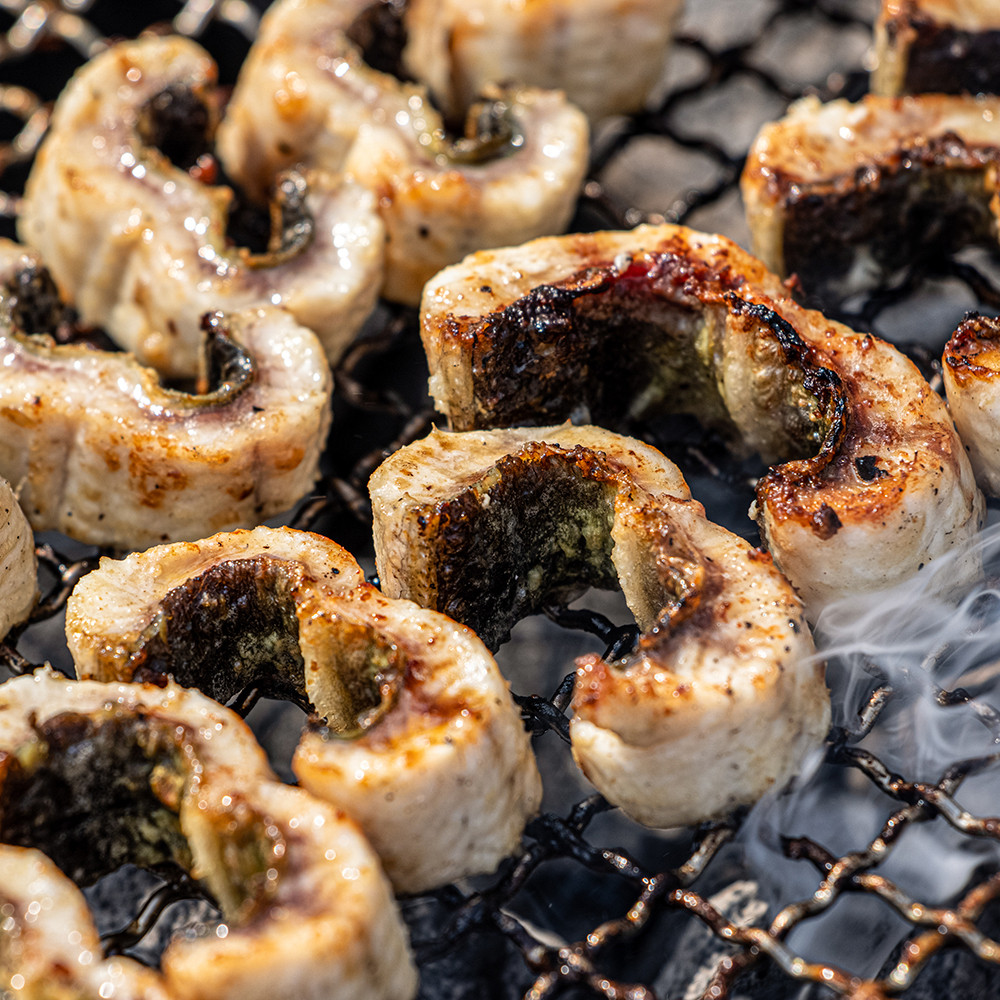 하루 두 번 한방사료 먹여 두툼한 천하장사 민물장어 600g (손질 전 1kg) 풀세트 : 산지도매센타