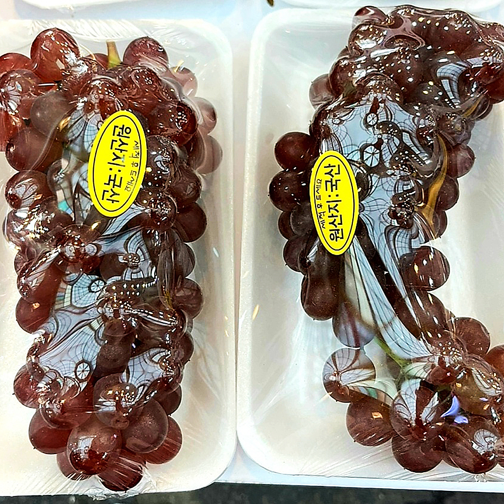 [부천시 일부지역 배달] 진한 과즙 델라포도 1송이 [중동 훈훈한과일] : 동네시장 장보기