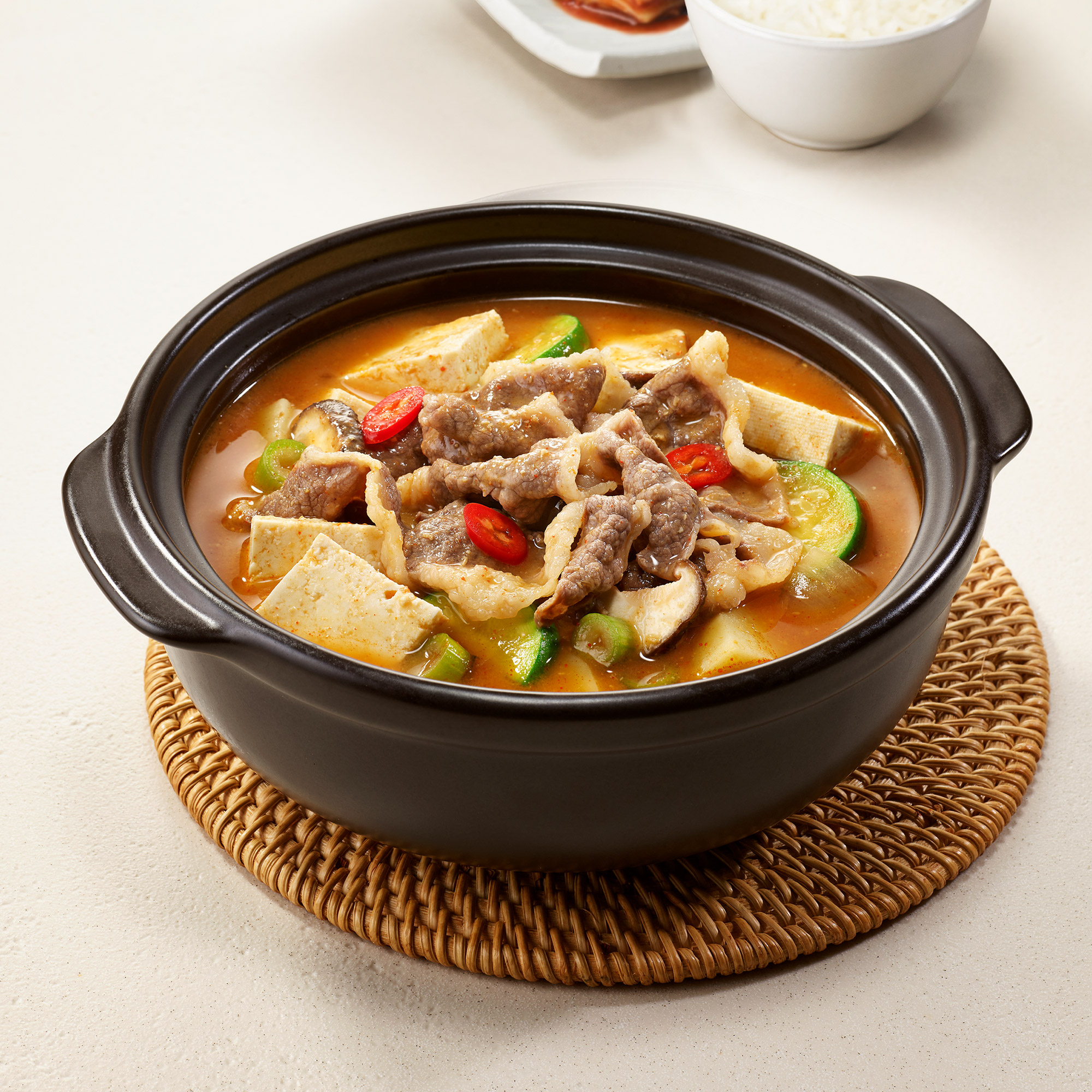 아워홈 차돌 된장 찌개 300g 1개 : 아워홈 공식스토어