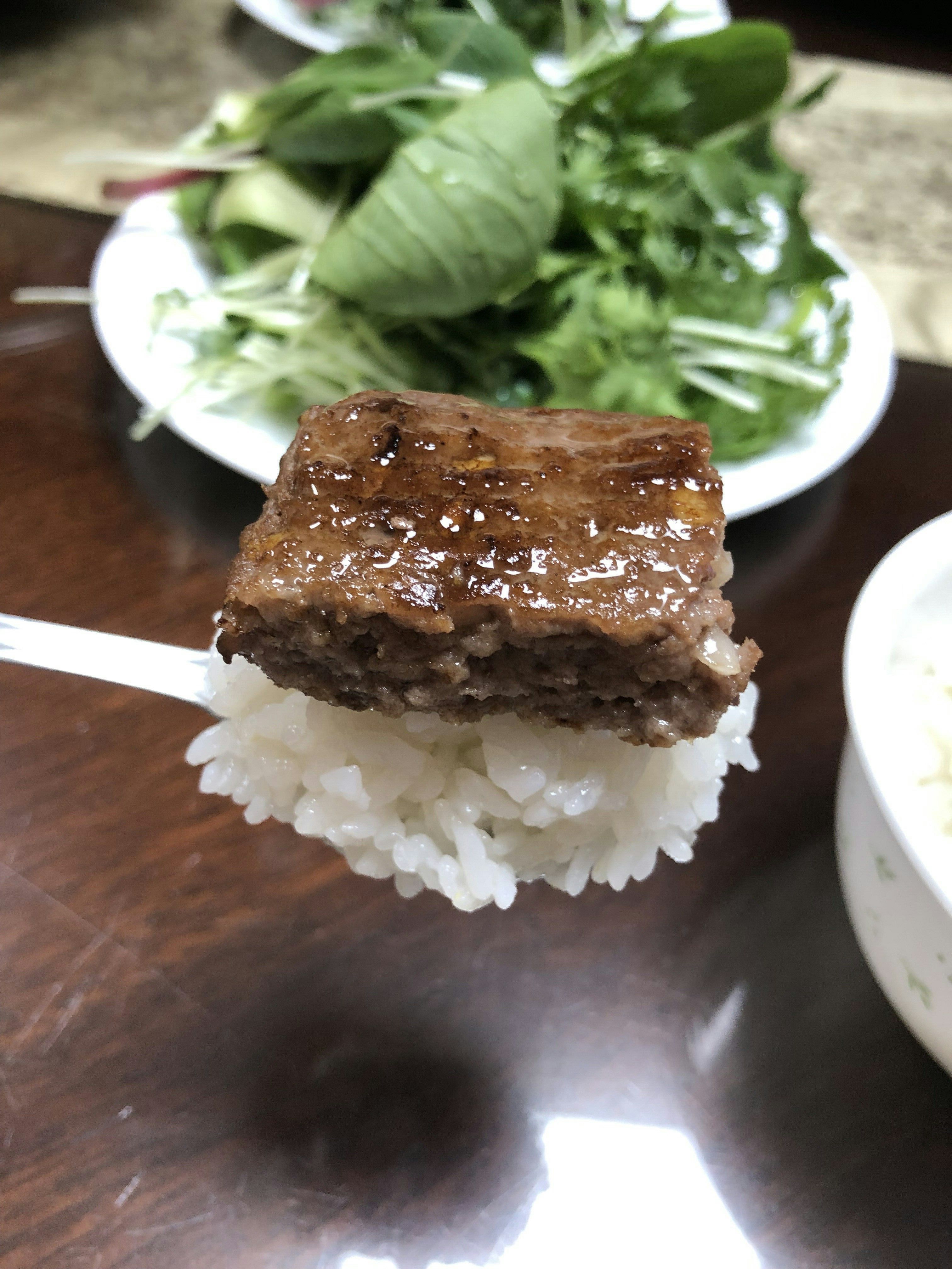 20년 전통 100% 한우고기와 바질로 감칠맛을 낸 수제  한우떡갈비130gx10장 (개별진공포장) : 고기좀아는언니