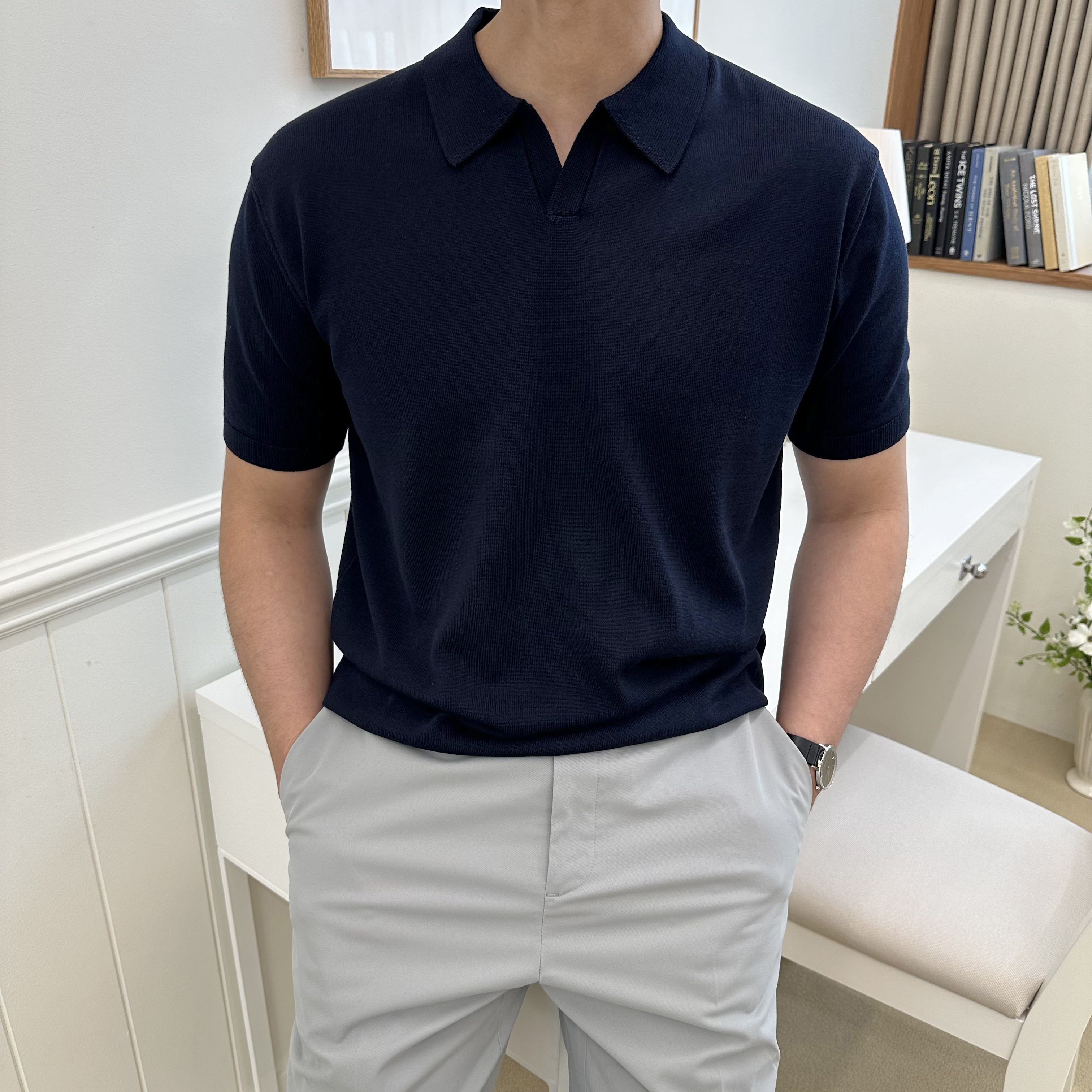 LAINE 텐셀 슬릿 카라 반팔 니트 : 에이멜