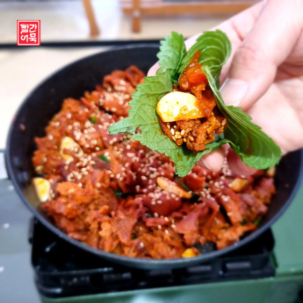 불맛가득 대구 북성로 연탄불고기 직화 돼지 석쇠불고기 전자렌지에 2분 데우면 완성 : 역전야시장
