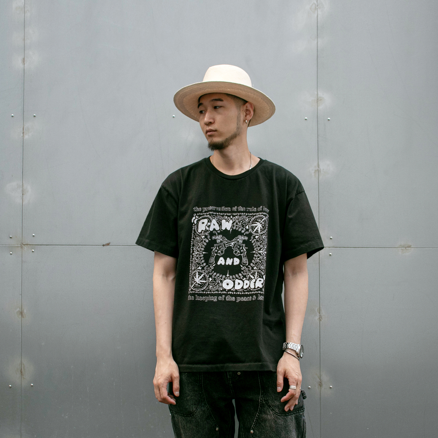 엘나인 L9 SS T SHIRT RAW&ODDER (Black) : 네스트 스토어