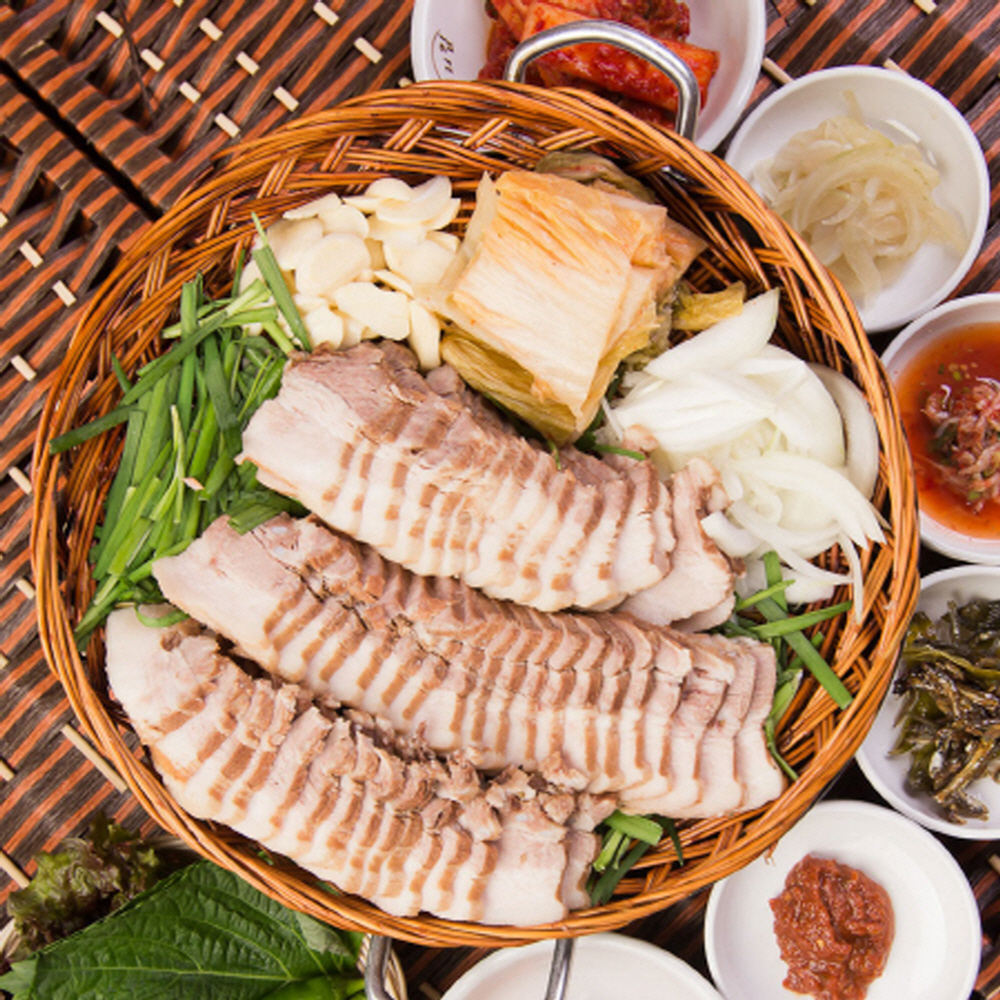 늘바른 족발(장족) /무뼈 족발 /보쌈수육 +블럭 된장국 세트 골라담기 : 아이에프웰