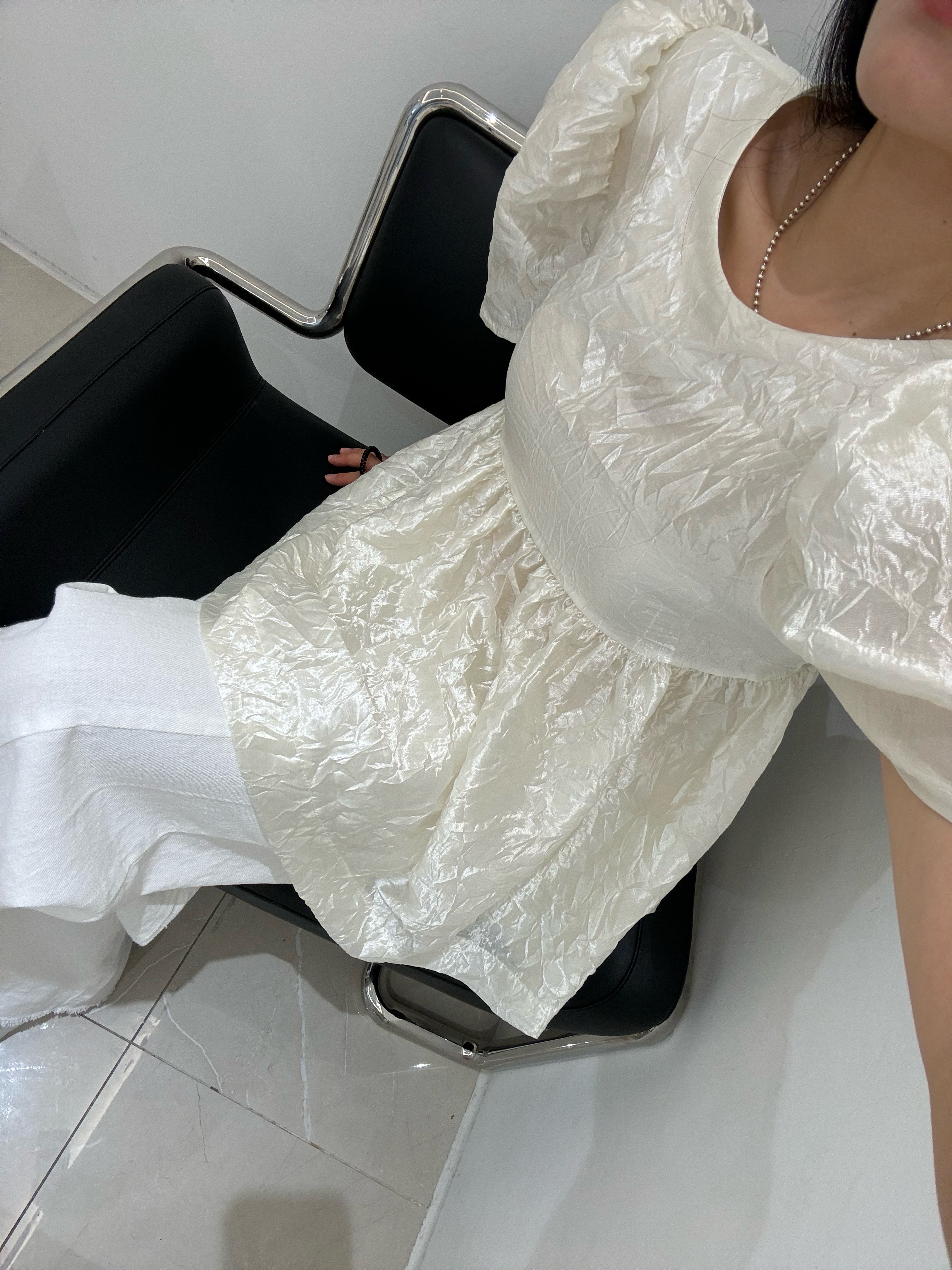 (강추)(빅사이즈) 퍼프 패드 벌룬 시스루 백리스 반팔 블라우스 : 페이브온