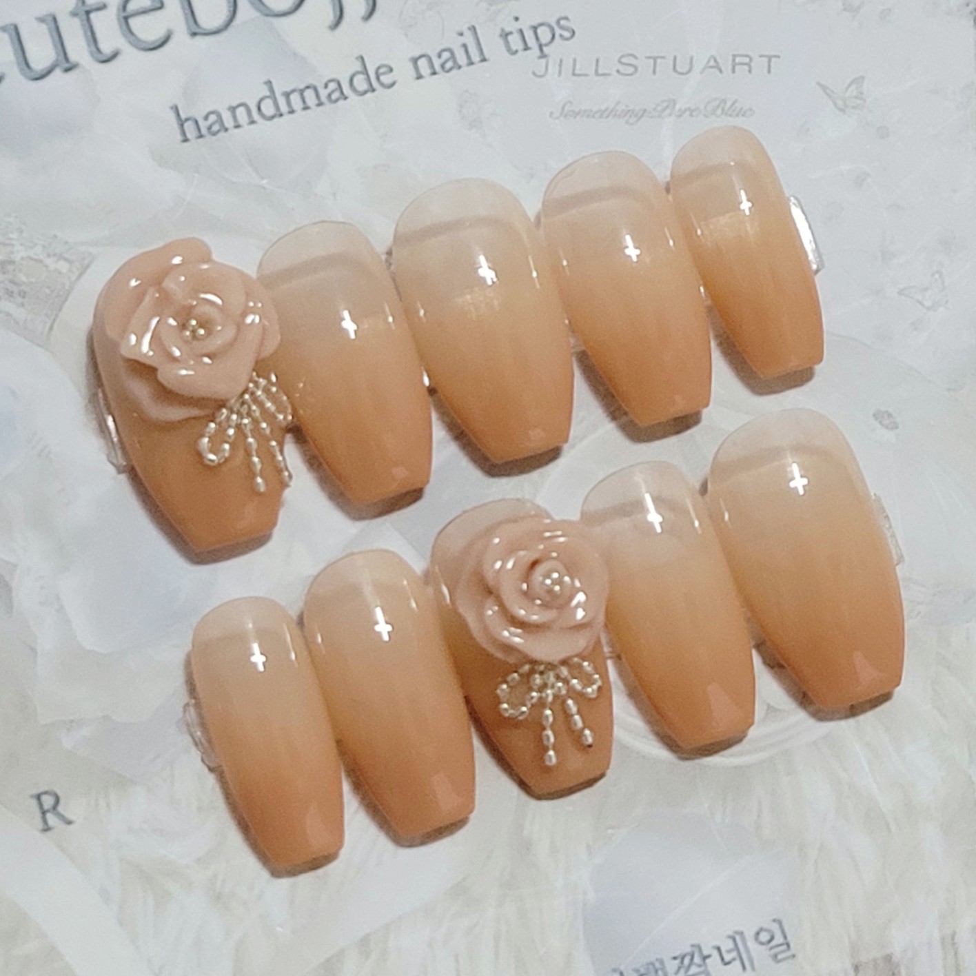 베이지 로즈 수제네일팁/3D네일 : 큐티뽀짝네일
