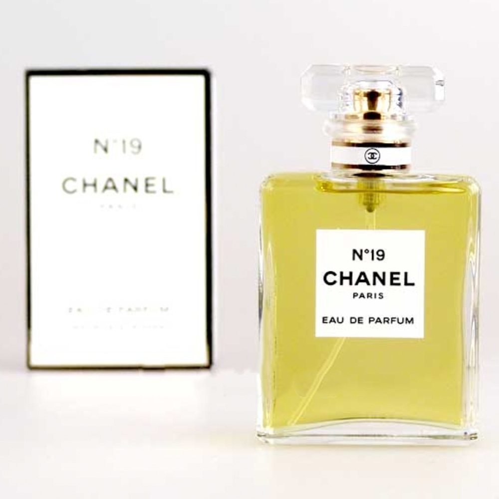 샤넬 넘버19 오 드 빠르펭 100ml : 듀이스몰