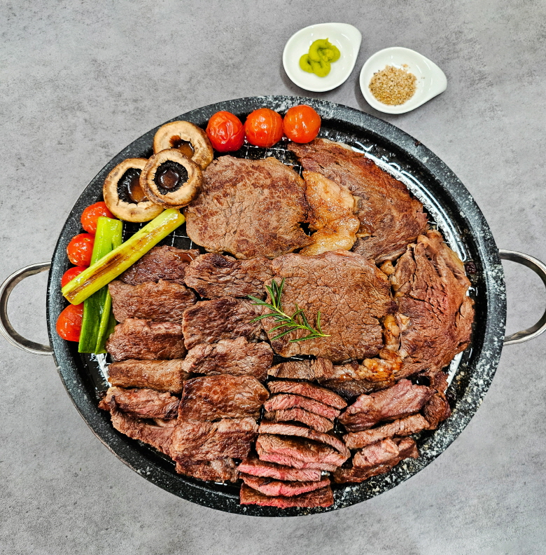 살치살 꽃 갈비 꽃등심 채끝  소고기 모듬 국내산 1kg : 고기바다냉장고