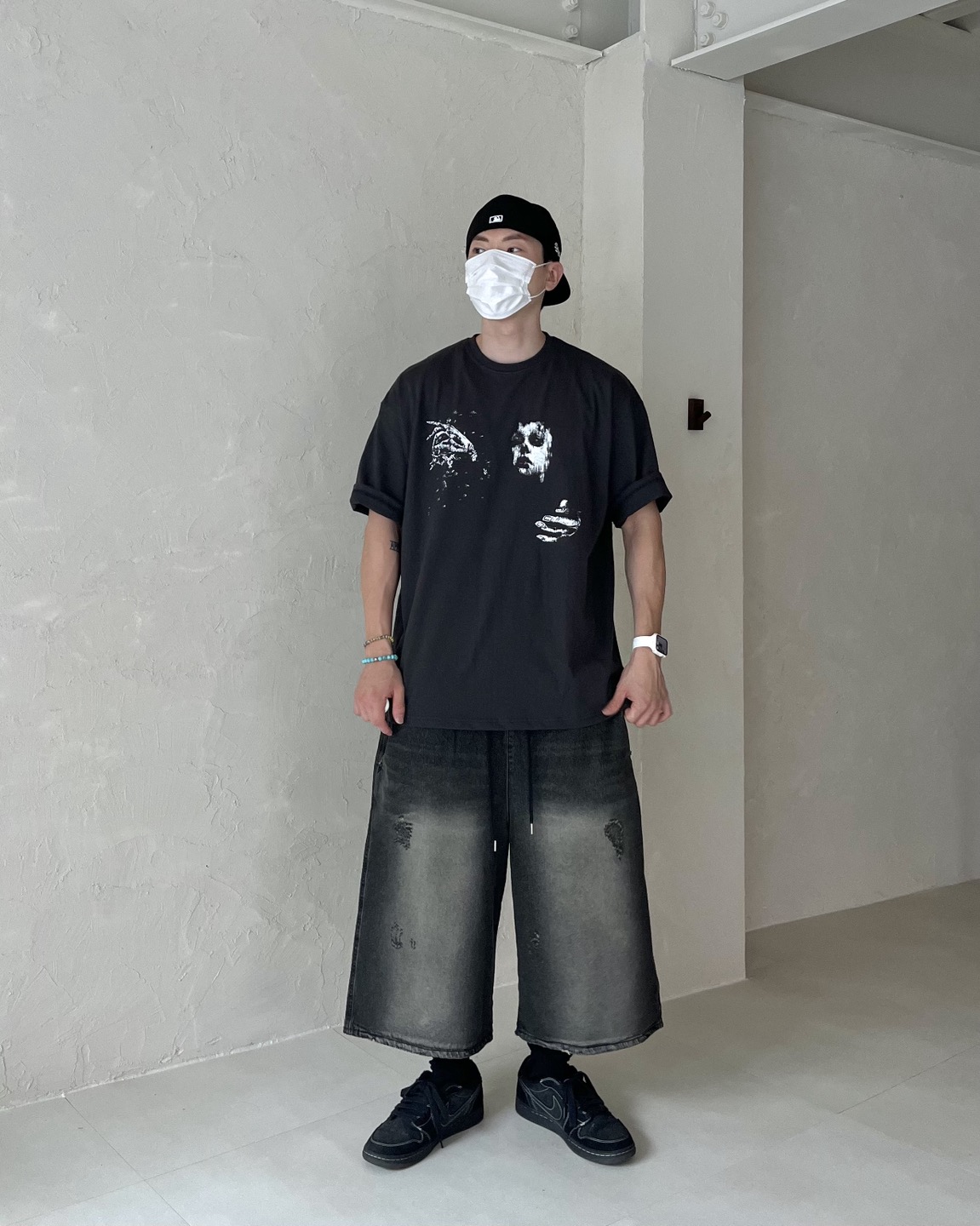 샌드 데미지 버뮤다 팬츠 : 해피어스