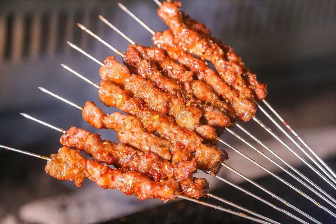중화국제 연변 양꼬치소스 양꼬치양념 뀀소스 뀀양념 촬료 매운맛 대용량900g : 중화국제푸드몰