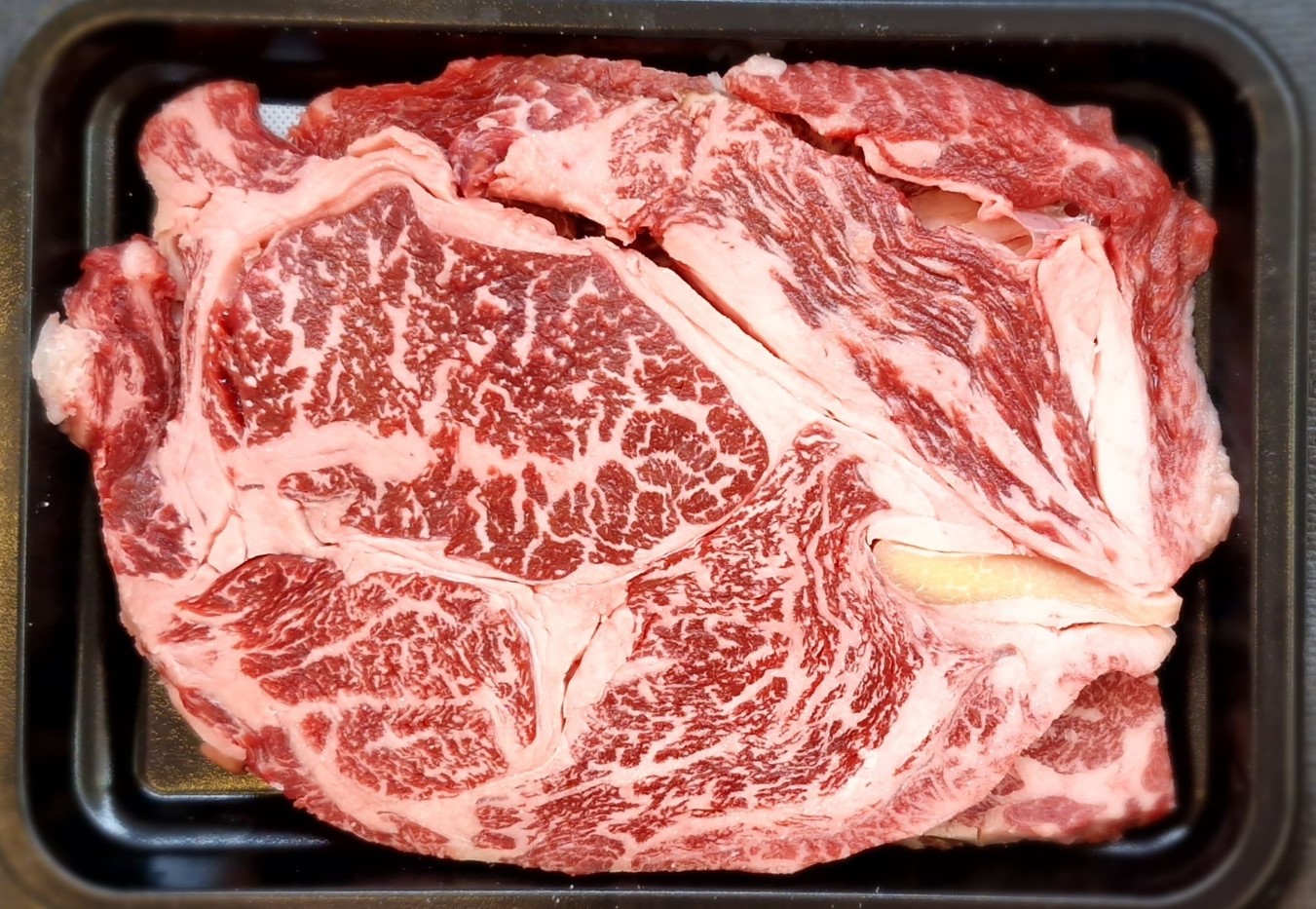 공장직영도매몰 기대축산 한우투뿔 한우등심 한우채끝 한우치마 한우살치 한우 국거리 양지 불고기 도매가이하 마블링한우 : GD기대축산