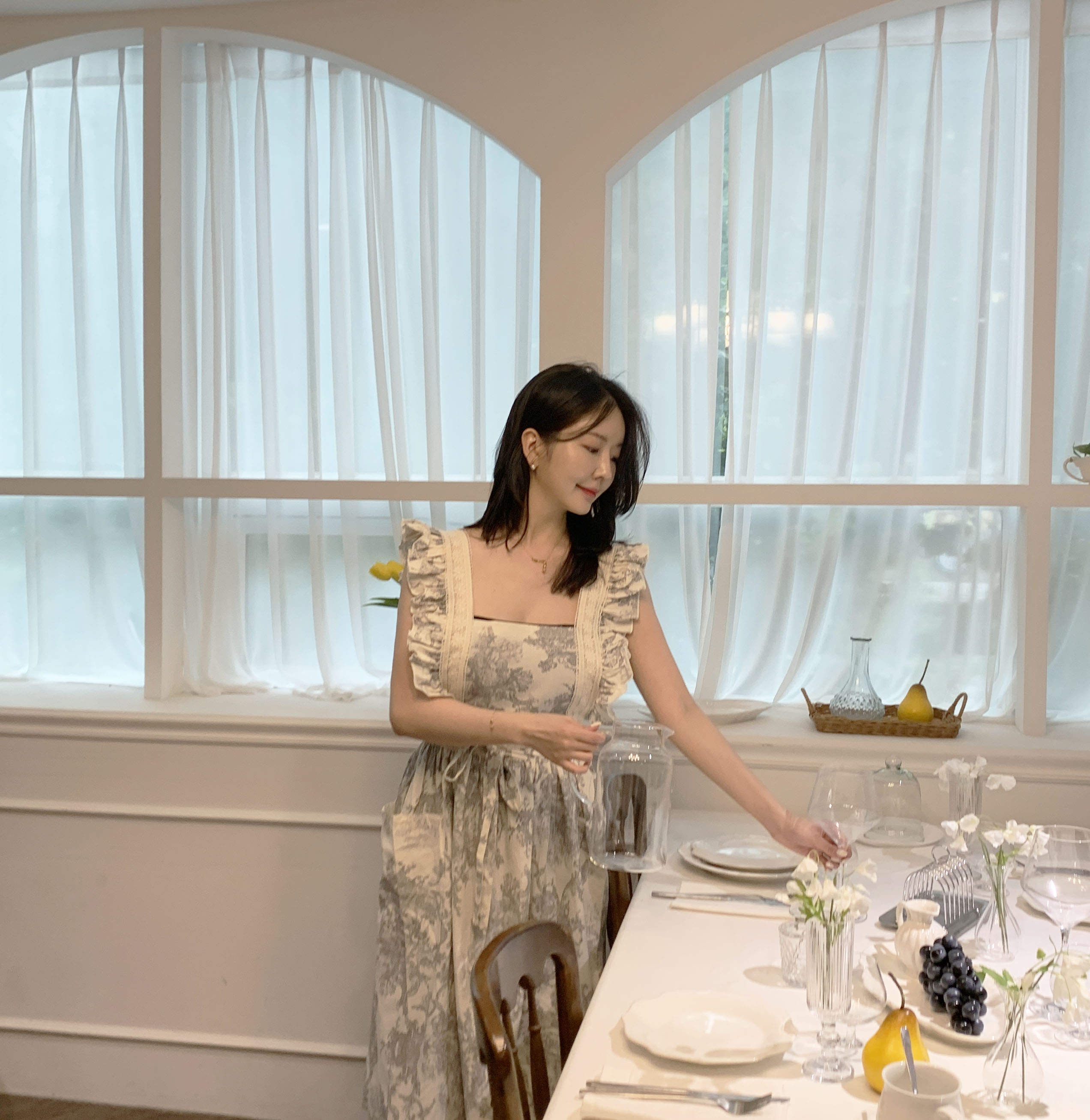 Toile de jouy apron : 라비앙누아