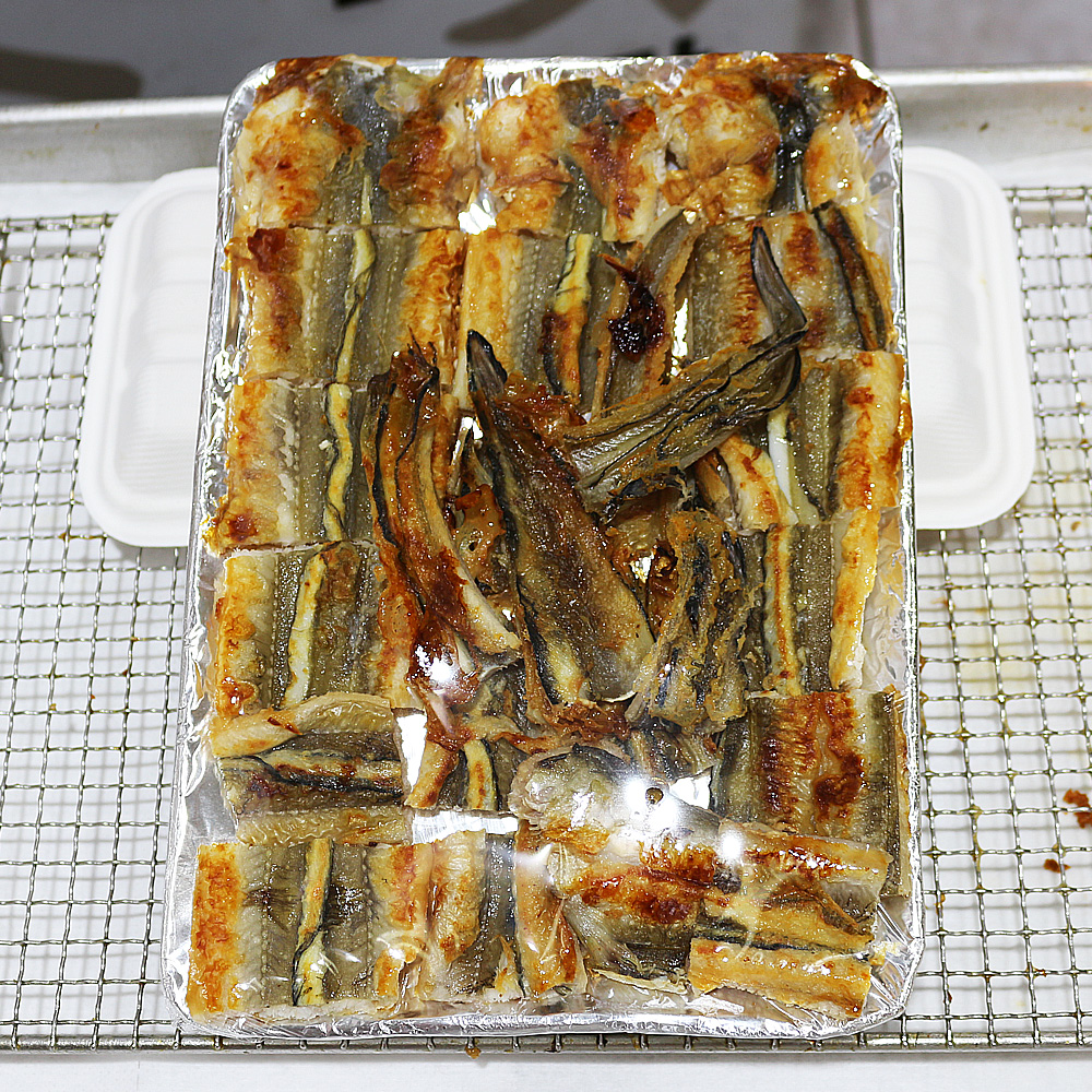 [사하구 배달] 소금 바다장어구이 3마리 1팩 [신평 바른생선구이] : 동네시장 장보기