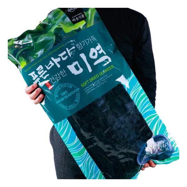 백송식품 완도 건미역 1Kg 급속건조로 바다의 맛을 그대로 보존 : A 브랜드 멀티샵