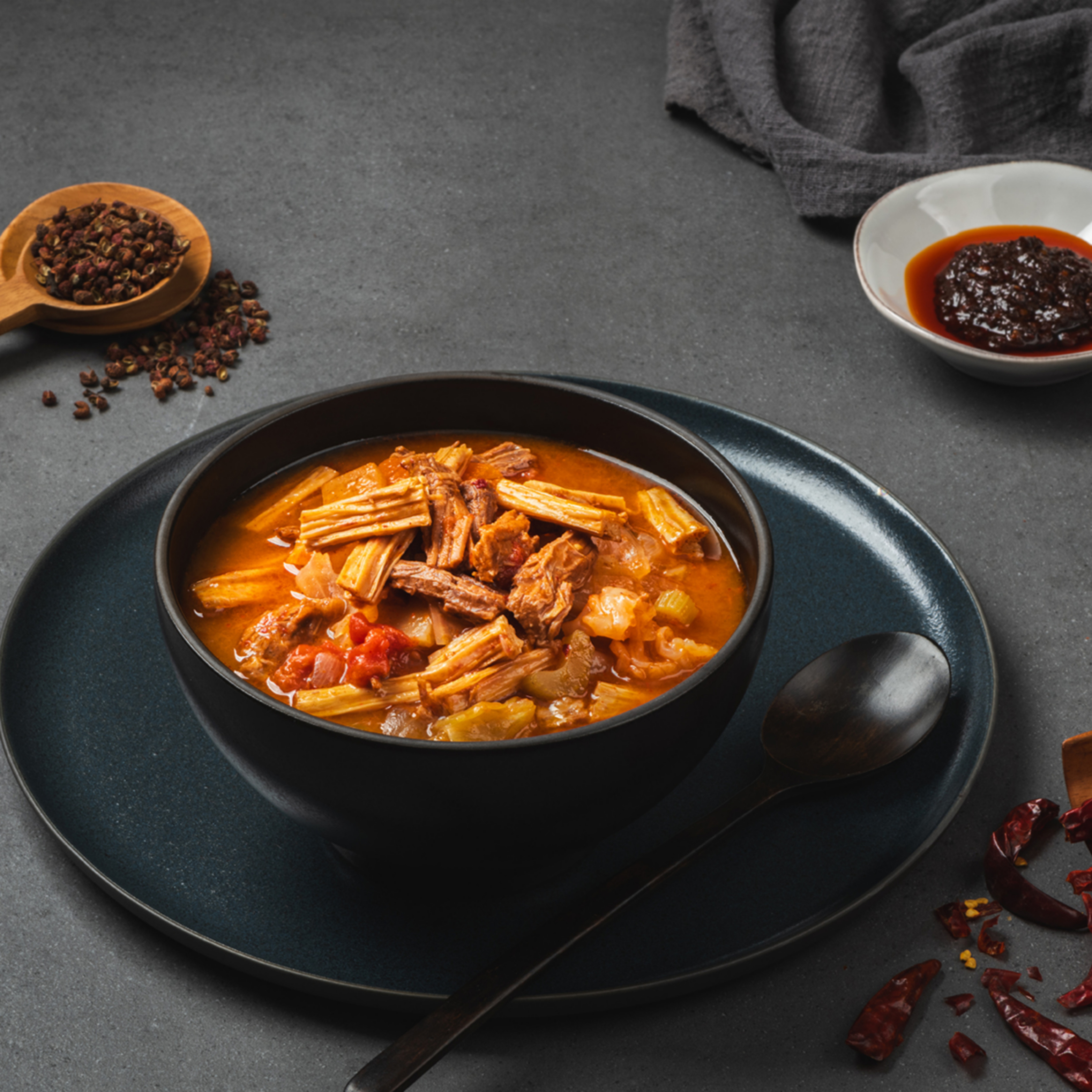 아이엠그라운드 마라 마녀스프 320g 토마토 비프 스프 스튜 한끼 마라탕 밀키트 캠핑 : 아이 엠 그라운드