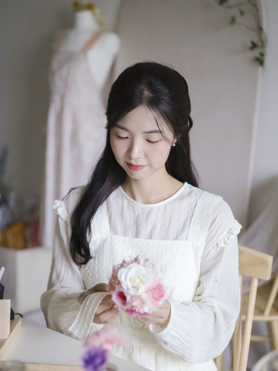플라워가든 에이프런 꽃집 공방 앞치마 신혼집 집들이 선물 네일샵 앞치마 : 플레뉴이