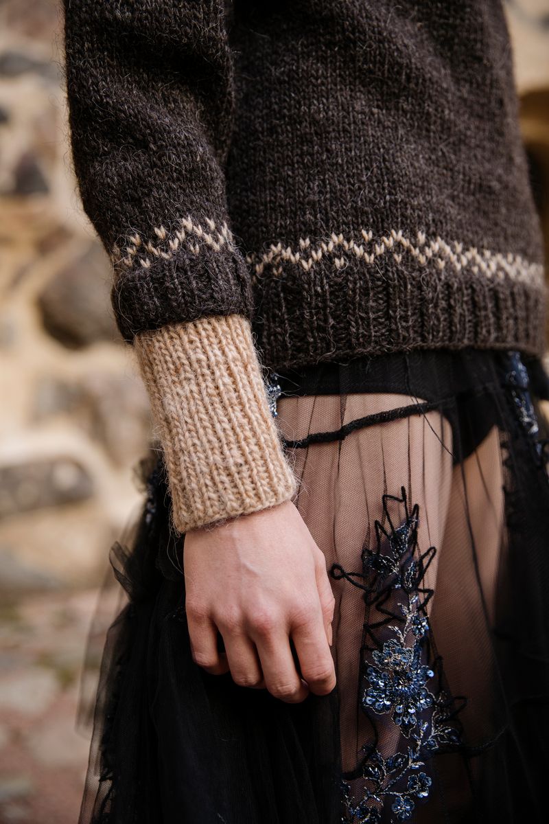 Knitted Kalevala II by Jenna Kostet : 누가바 닛츠