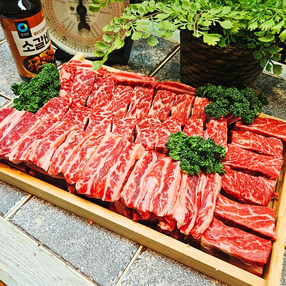 Beef ribs 프리미엄 뼈없는 갈비살 특마블링 소갈비 구이용 1.5kg : 총각푸드